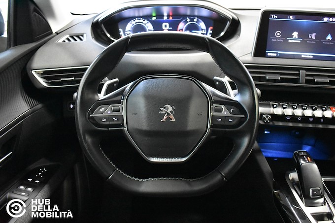 PEUGEOT 5008 BlueHDi 130 EAT8 S&S Business